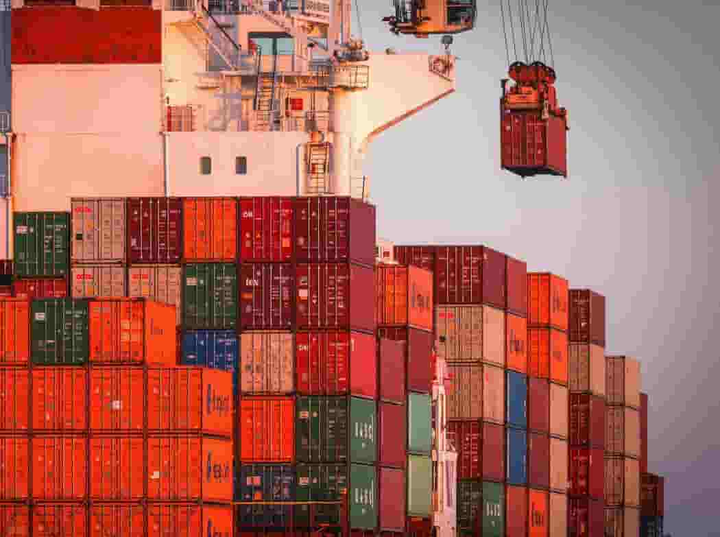 Container transport in Auckland