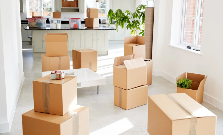 moving companies in East Lansing M